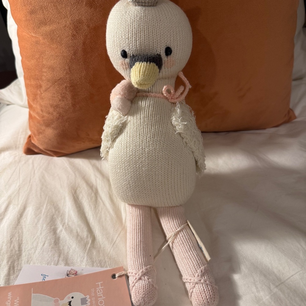 Cuddle & Kind Harlow the Swan